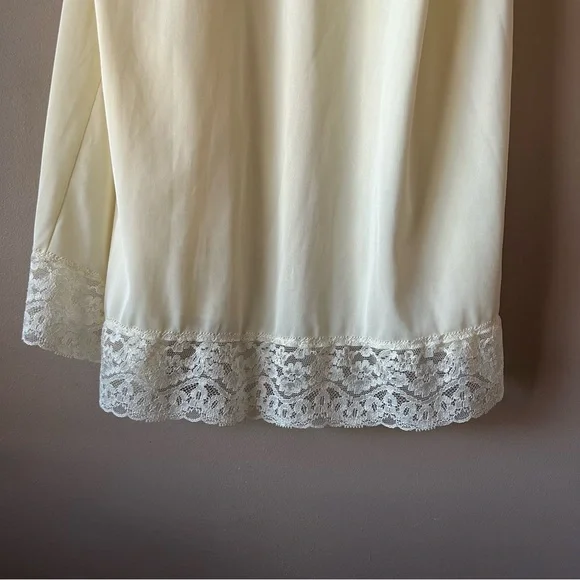 Vintage Vassarette Div Of Musingwear Inc Cream Slip Dress - Picture 9 of 12